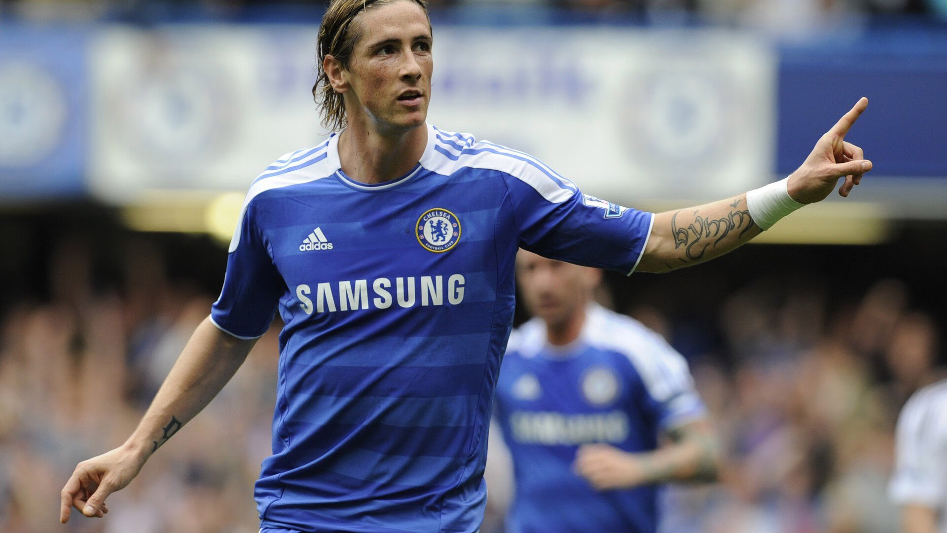 VAR回放导致赛场讨论热度飙升，有var的联赛