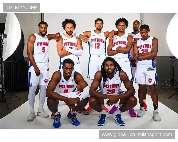 活塞登顶东部第一，坎宁安26+11领军，坎宁安 活塞