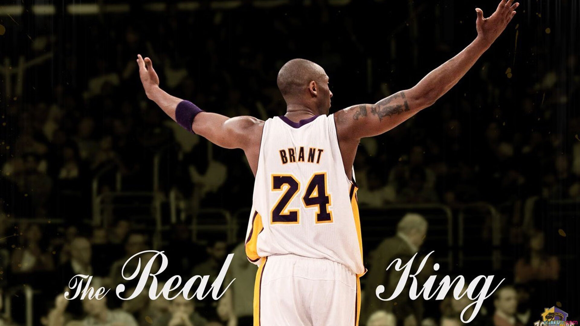 米兰体育app官方下载-女篮姑娘用坚持创造奇迹，这个女篮